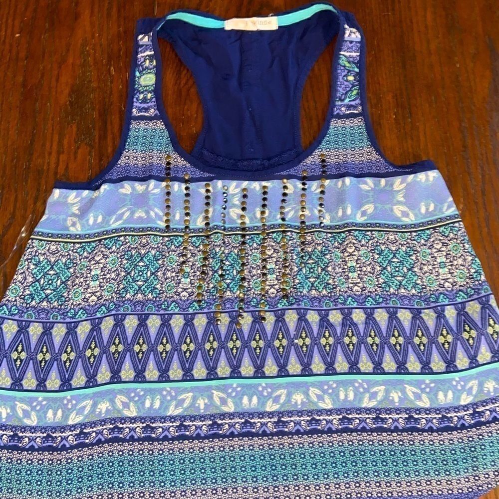 Woman’s rewind tank top